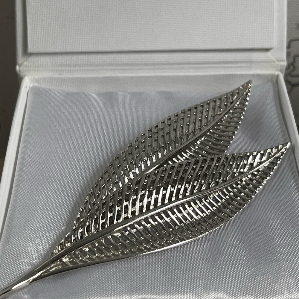 Corocraft Art Deco Filigree Leaves Branch Brooch